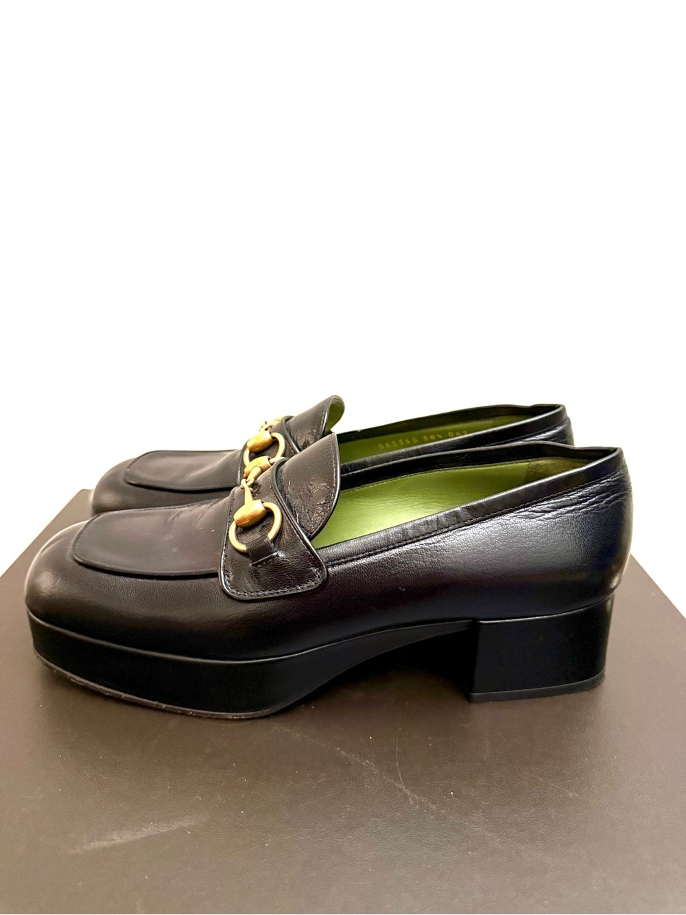 Gucci Houdan 15 Black
Horsebit Leather Platform Loafer Block Heel
Wm Size 38.5